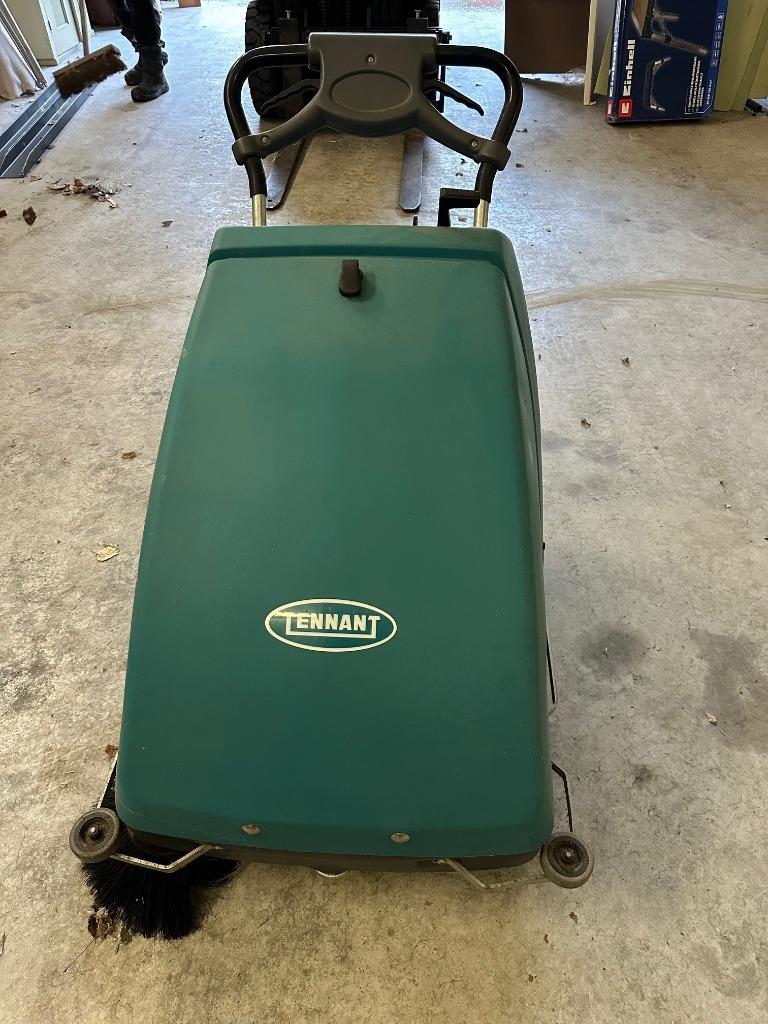Veegmachine te koop, Ophalen, Gebruikt