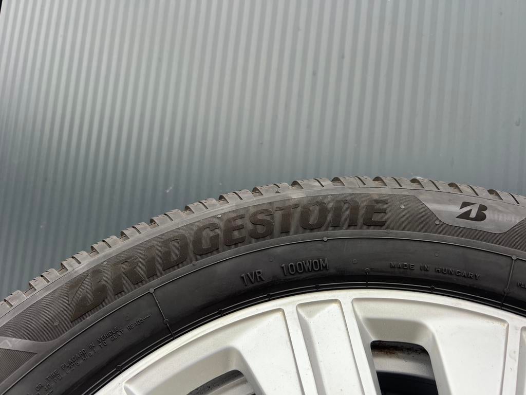 17 inch 5x120 velgen winterbanden VW Transporter T5 T6 NIEUW, Hooghwerff banden & velgen, Jacob Lemairestraat 26, Banden en Velgen