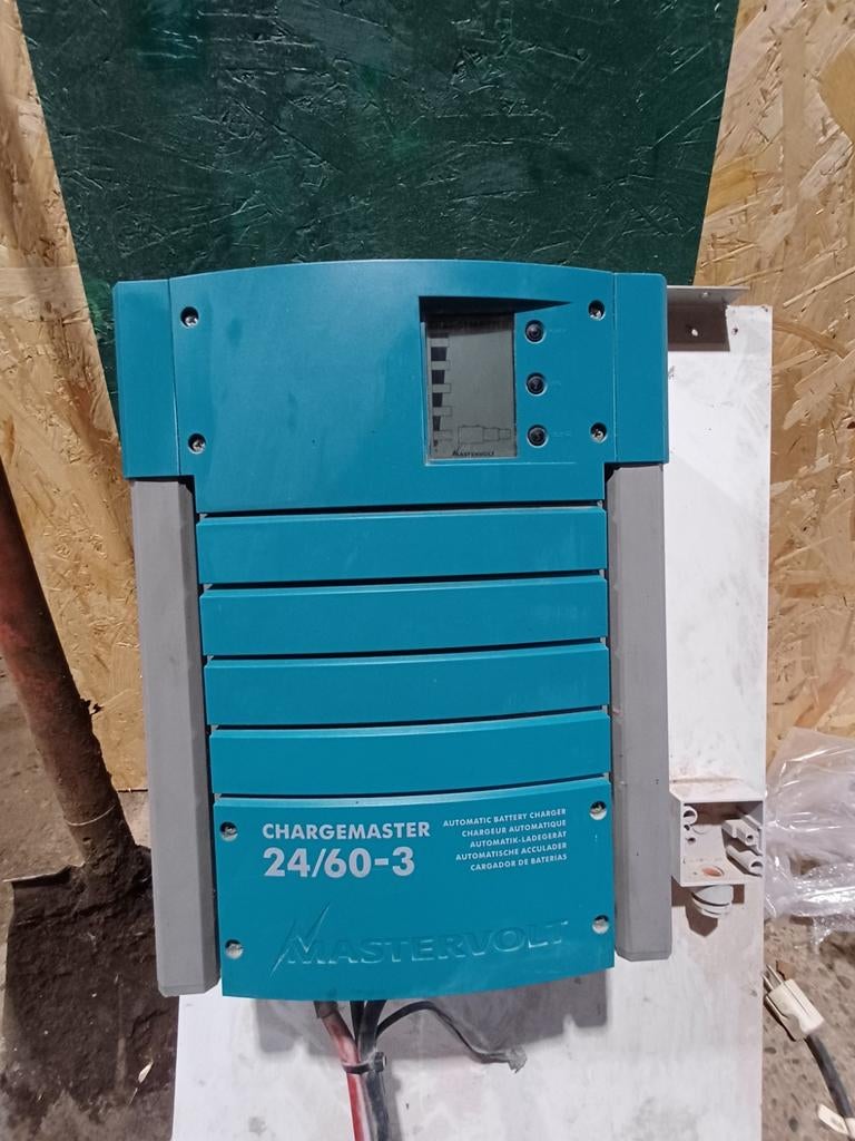 Mastervolt Chargemaster 24/60-3 Acculader, Ophalen of Verzenden