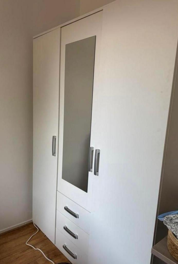JYSK Kledingkast 151x200 combi wit, Huis en Inrichting, Ophalen, 100 tot 150 cm, Zo goed als nieuw, 150 tot 200 cm