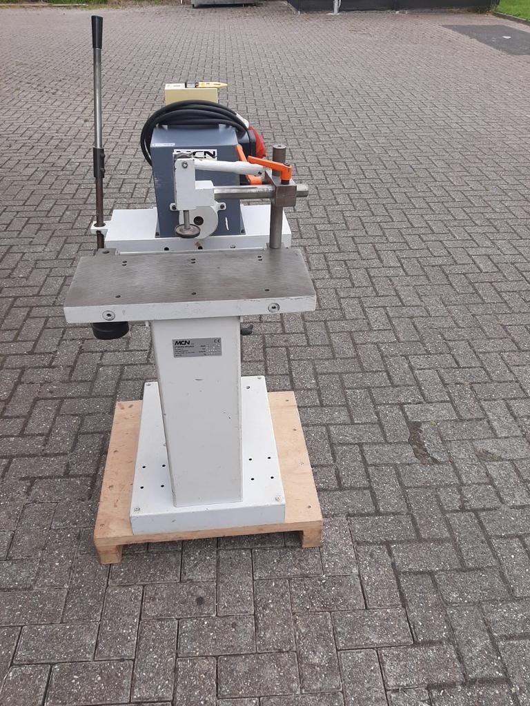 MCN Langgatboormachine - Weg is pech!, Ophalen