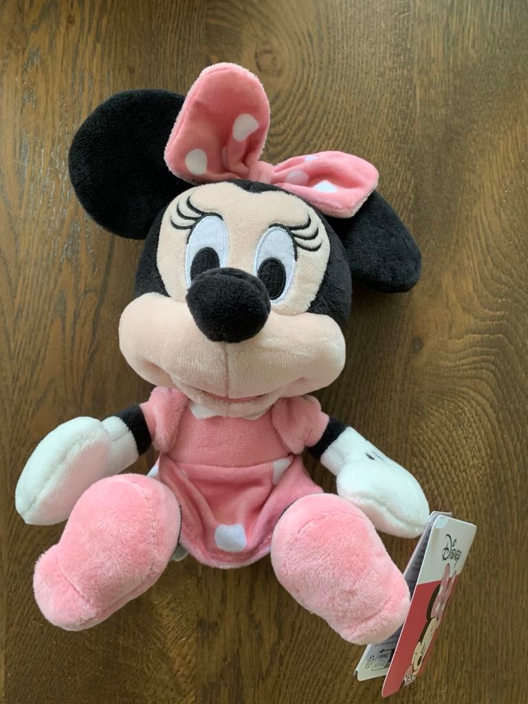NIEUW ** Disney Minnie Mouse Knuffel - 16 cm, Verzamelen, Disney, Ophalen of Verzenden, Mickey Mouse, Nieuw, Overige typen