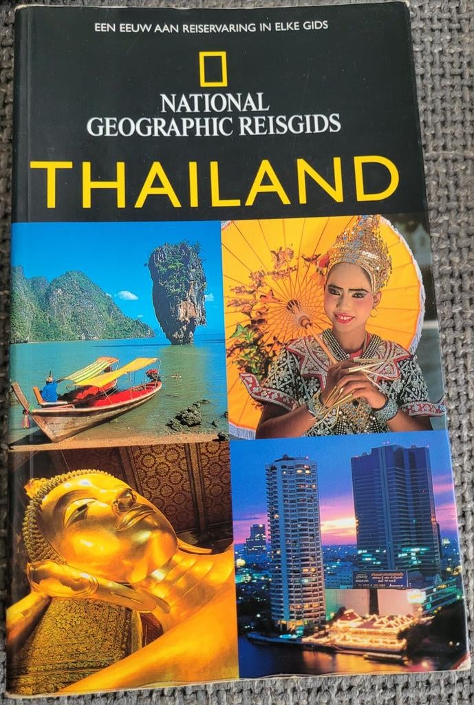 Thailand national geographic reisgids bangkok chiangmai, Ophalen of Verzenden, Azië, Reisgids of -boek, Overige merken