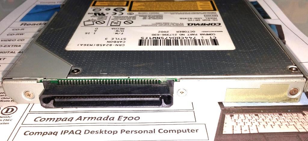 Compaq Armada TEAC CD-224E + E900808-00B CD-Rom Drive M700, Intern, Ophalen of Verzenden, Zo goed als nieuw, Windows
