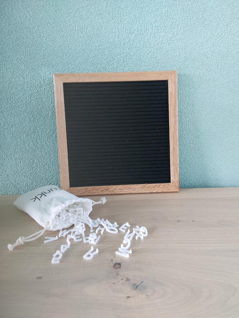 Leuk letterbord met letters, Ophalen of Verzenden, Zo goed als nieuw, Overige typen