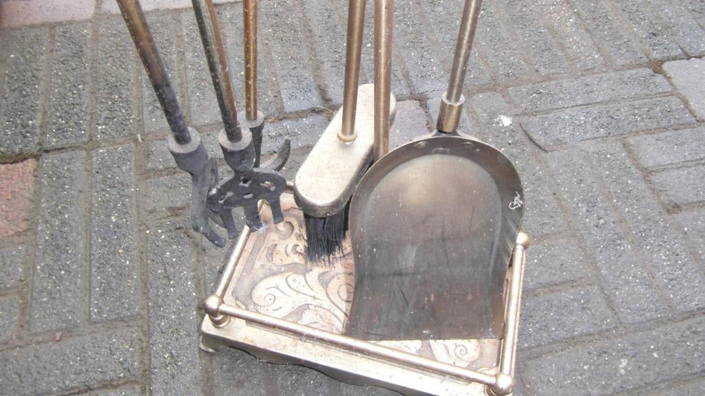 messing 4delig haardstel, Huis en Inrichting, Haarden, Ophalen of Verzenden, Zo goed als nieuw, Vrijstaande haard, Houthaard