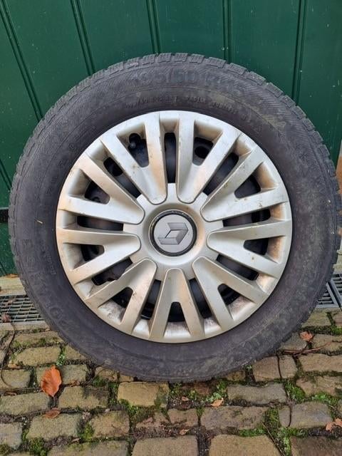 Winterbanden Barum Polaris3: 195/60 R15T, Auto-onderdelen, Banden en Velgen, Ophalen, Gebruikt, 15 inch, Winterbanden