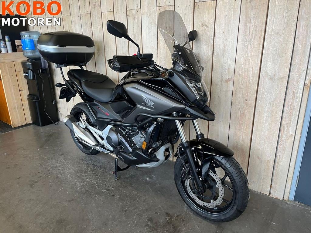 Honda NC750XDCT (bj 2020), Motoren, Motoren | Honda, 2 cilinders, Motorrijbewijs A, Bedrijf, Onbekend
