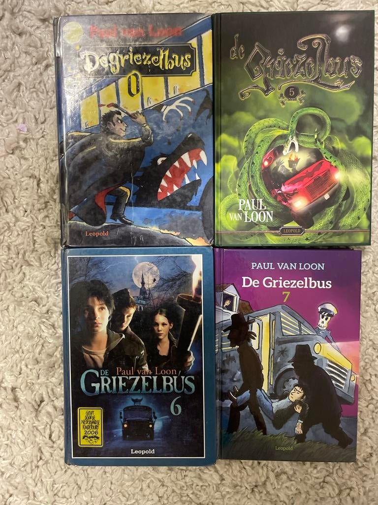De Griezelbus 0, 5, 6 en 7 - Paul van Loon, Boeken, Ophalen of Verzenden, Gelezen, Fictie algemeen