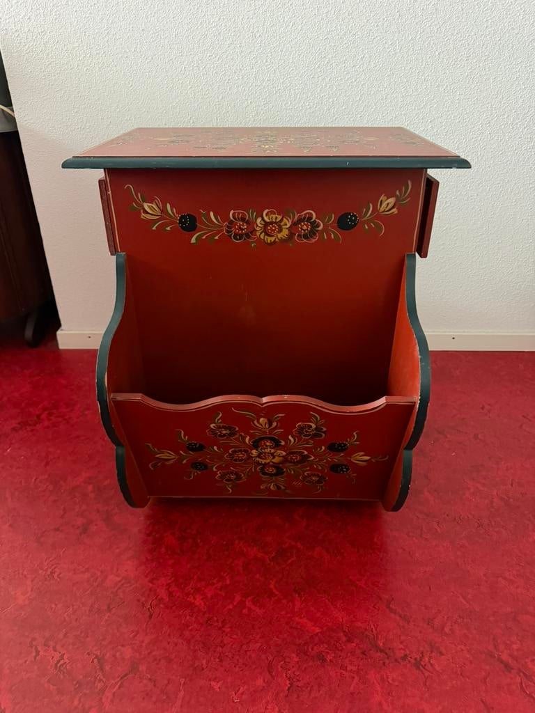 Mooi Hindeloopen tafeltje met zijvakken, Ophalen of Verzenden
