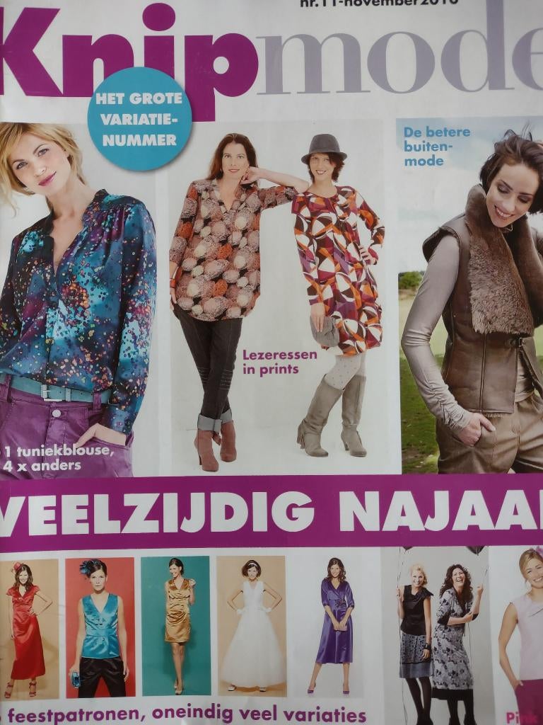 Knipmode 2010 november met bijlage, Ophalen of Verzenden, Gebruikt, Vrouw, Knipmode