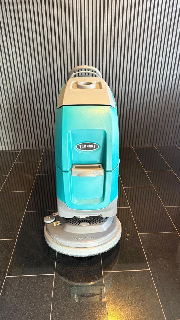 Tennant T300, Ophalen, Tennant, Info.benelux@tennantco.com, Industrielaan 6, 5405 AB Uden