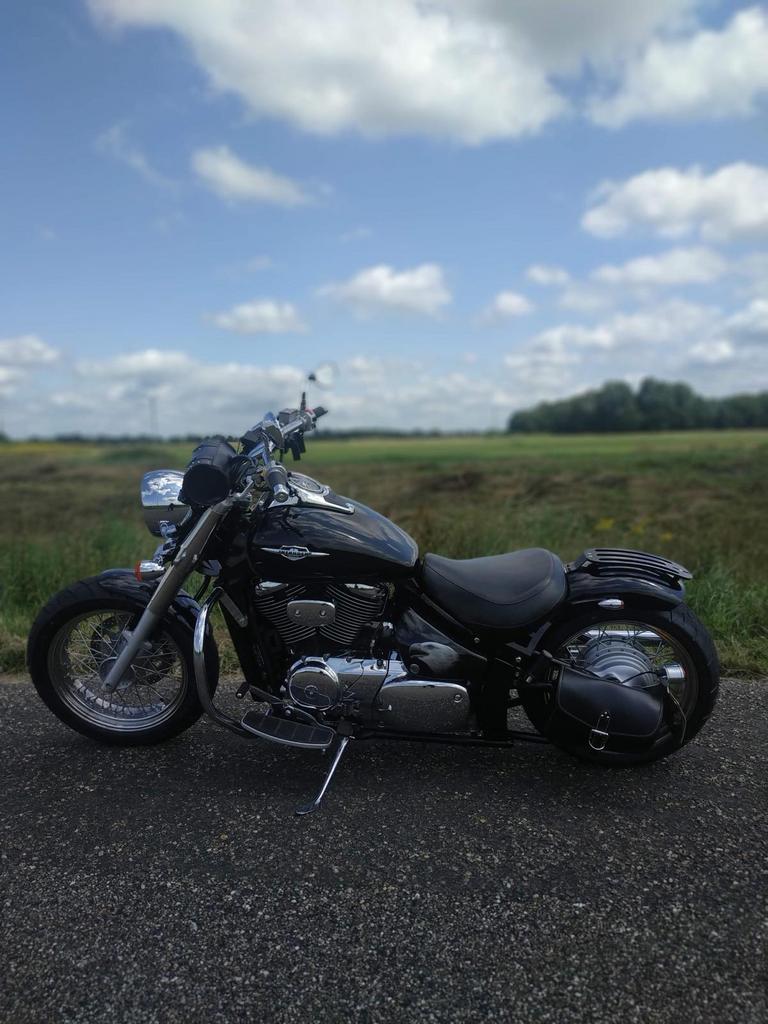 Suzuki Intruder VL 800 custom. .Buwjaar 2006, Particulier, Chopper