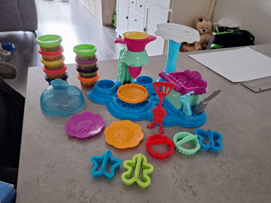 Play doh kitchen incl klei, Ophalen of Verzenden, Zo goed als nieuw