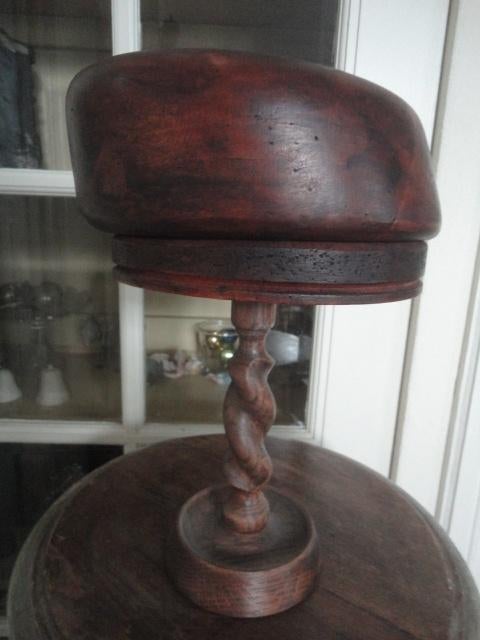 antieke ENGELSE houten HOEDENMAL met BARLEY TWIST, gedraaid, Ophalen of Verzenden