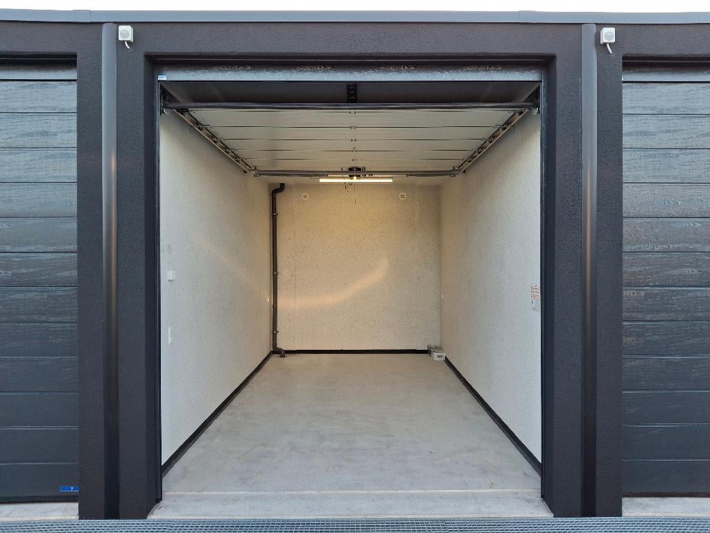 Garagebox, Auto diversen, Autostallingen en Garages