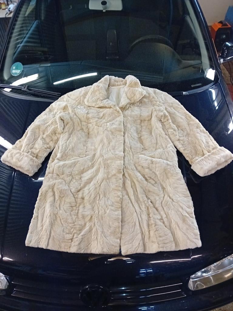 Stijlvolle Beige Echte Bontjas als nieuw !, Beige, Maat 42/44 (L), Nieuw, Ophalen of Verzenden