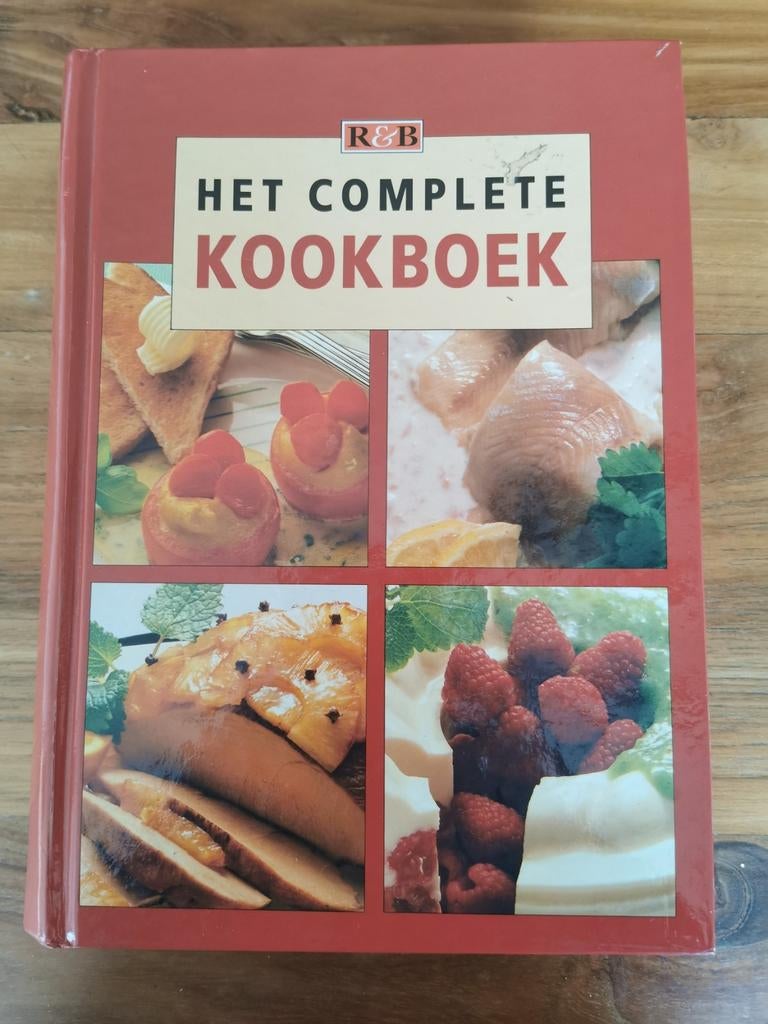 Maria May - Het Complete kookboek, Ophalen of Verzenden, Zo goed als nieuw, May
