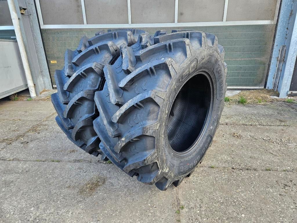 Ascenso 540/65R26, Zakelijke goederen, Agrarisch | Onderdelen | Banden, Velgen en Assen, Ophalen