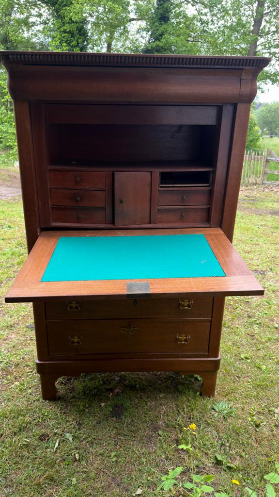 Antieke secretaire - heeft wat liefde nodig, Antiek en Kunst, Antiek | Meubels | Kasten, Ophalen of Verzenden