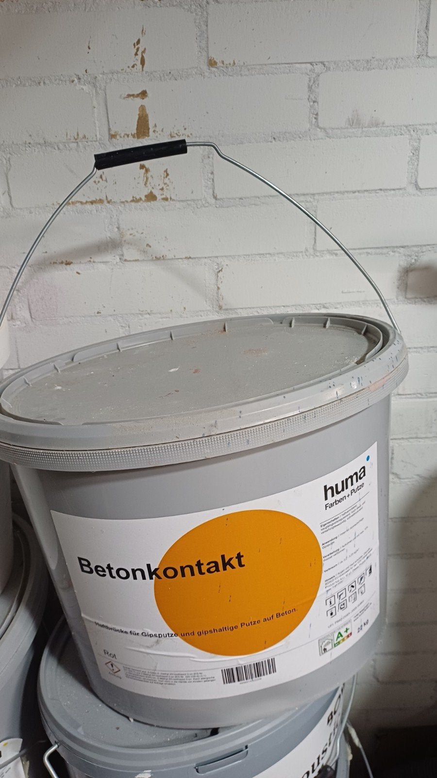 Emmer Betoncontact voorstrijk 20 kg., Doe-het-zelf en Verbouw, Ophalen, Wit