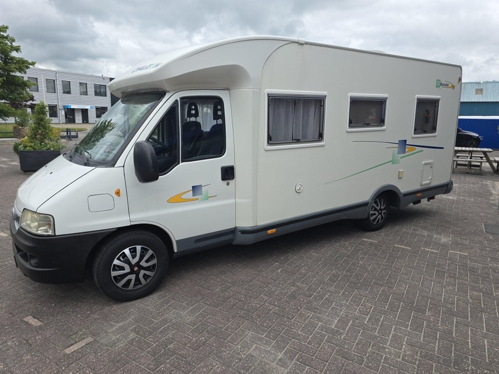 Chausson Odyssee 78 B.J.2004 incl voortent, Caravans en Kamperen, Standaard zit, Fiat, Achteruitrijcamera, 6 tot 7 meter