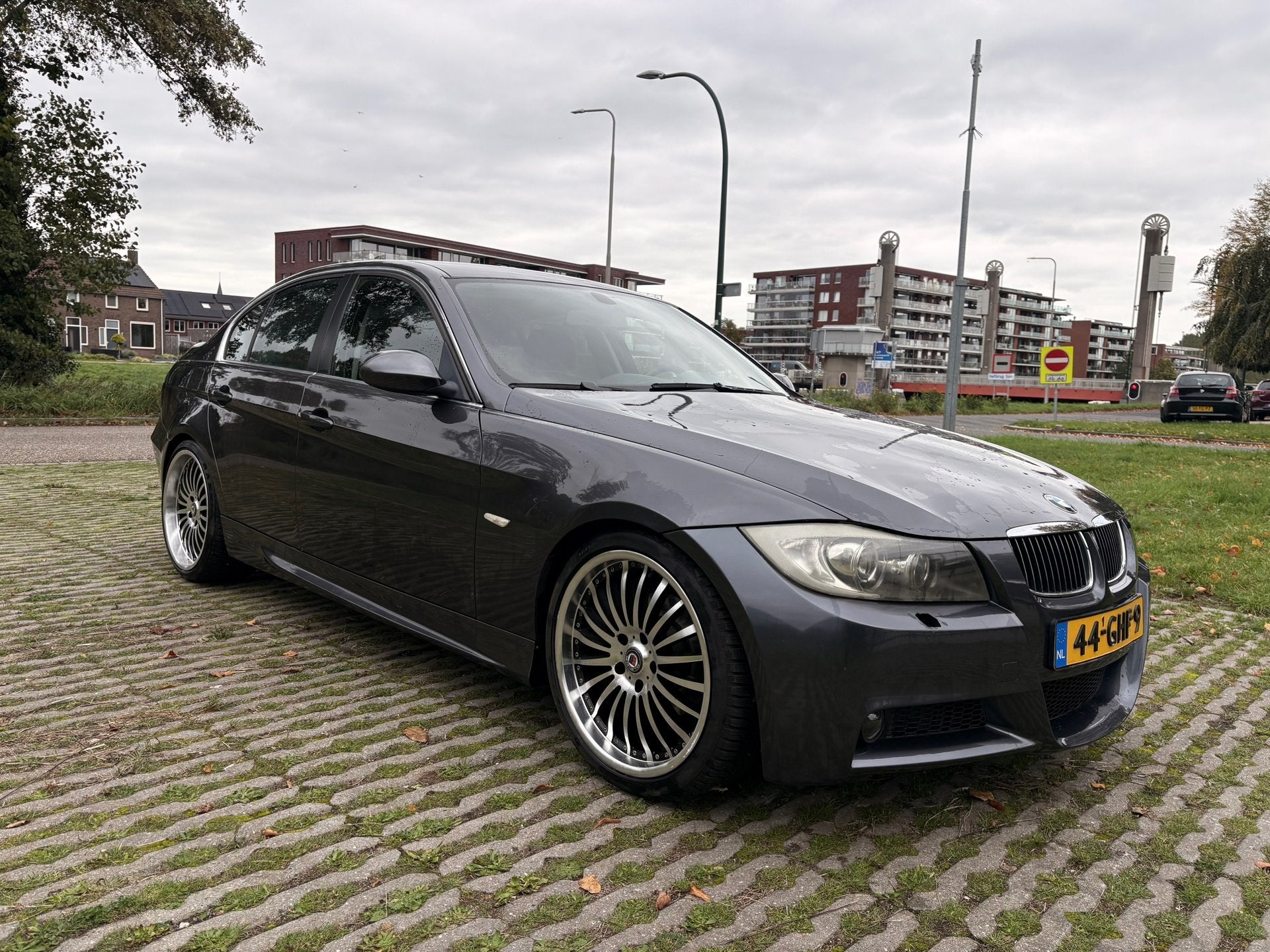 BMW 3-serie 325i Dynamic Executive - automaat - leder - airc, Auto's, Automaat, 745 kg, Achterwielaandrijving, Gebruikt