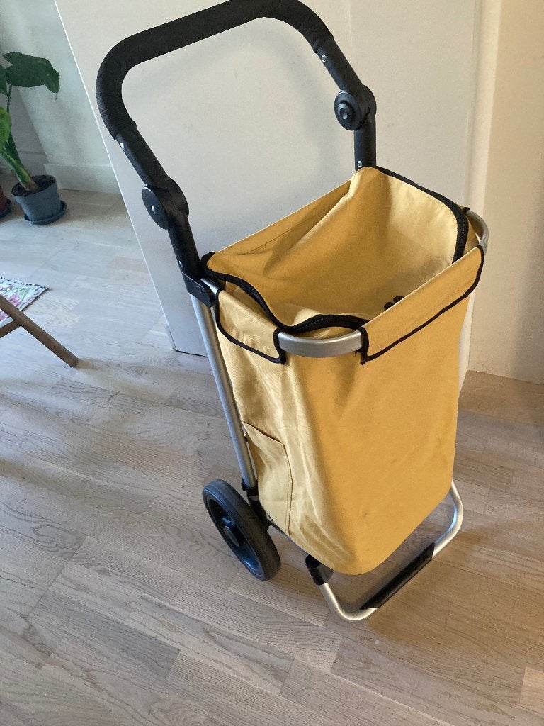 Boodschappenwagen, Ophalen, Gebruikt, 75 cm of meer, Wieltjes