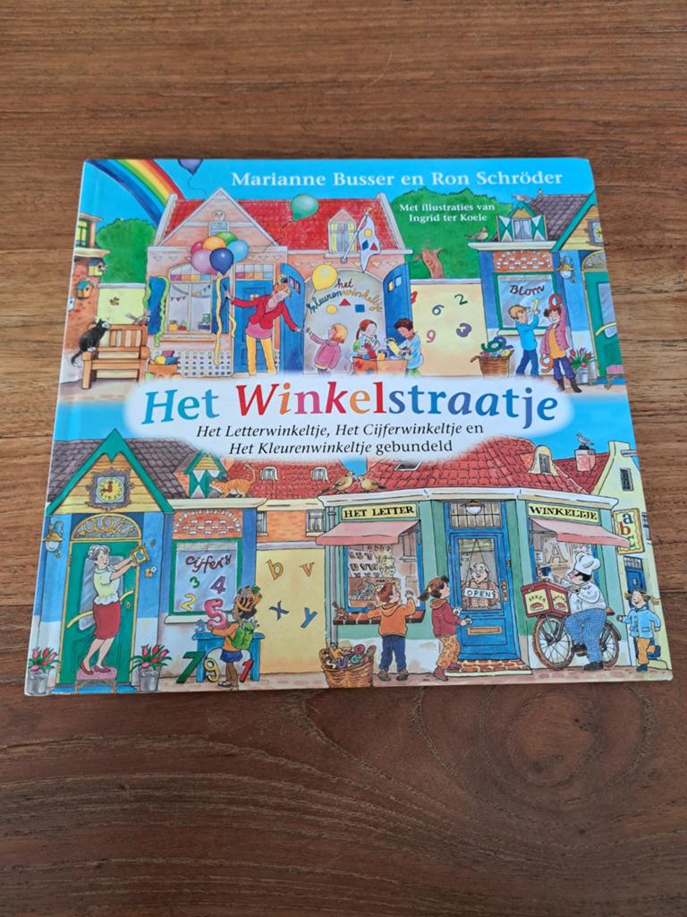 Het Winkelstraatje - Marianne Busser & Ron Schröder, Ophalen of Verzenden, Gelezen, Marianne Busser en Ron Schröder, Fictie algemeen