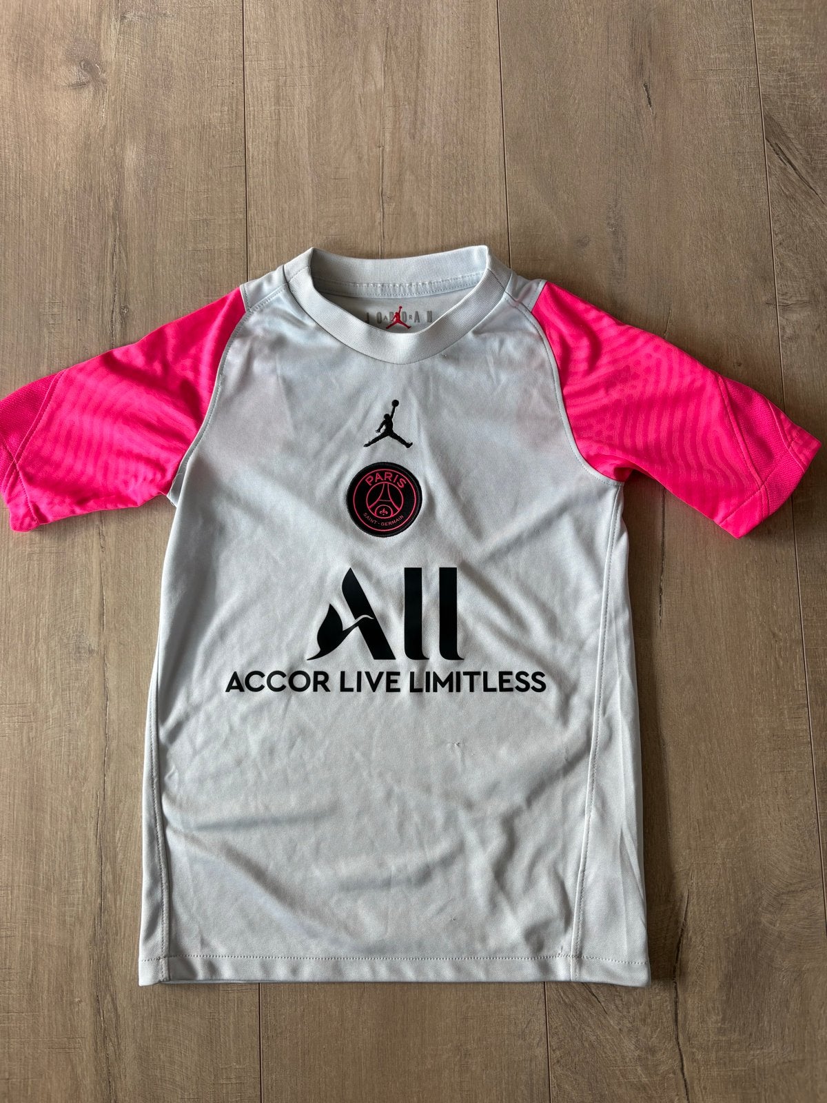 PSG Trainingspak 128-137 Korte & Lange Broek, Ophalen of Verzenden, Zo goed als nieuw, Jongen of Meisje, Broek