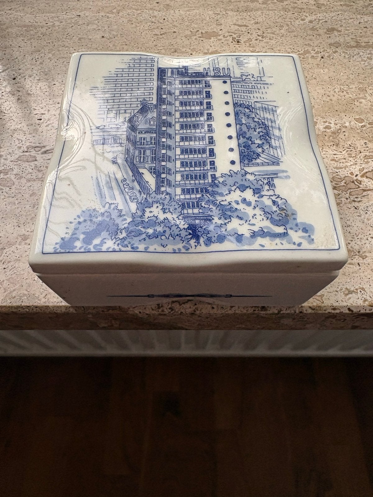 Delfts Blauw doosje HBU Hollandse Bank-Unie N.V., Ophalen