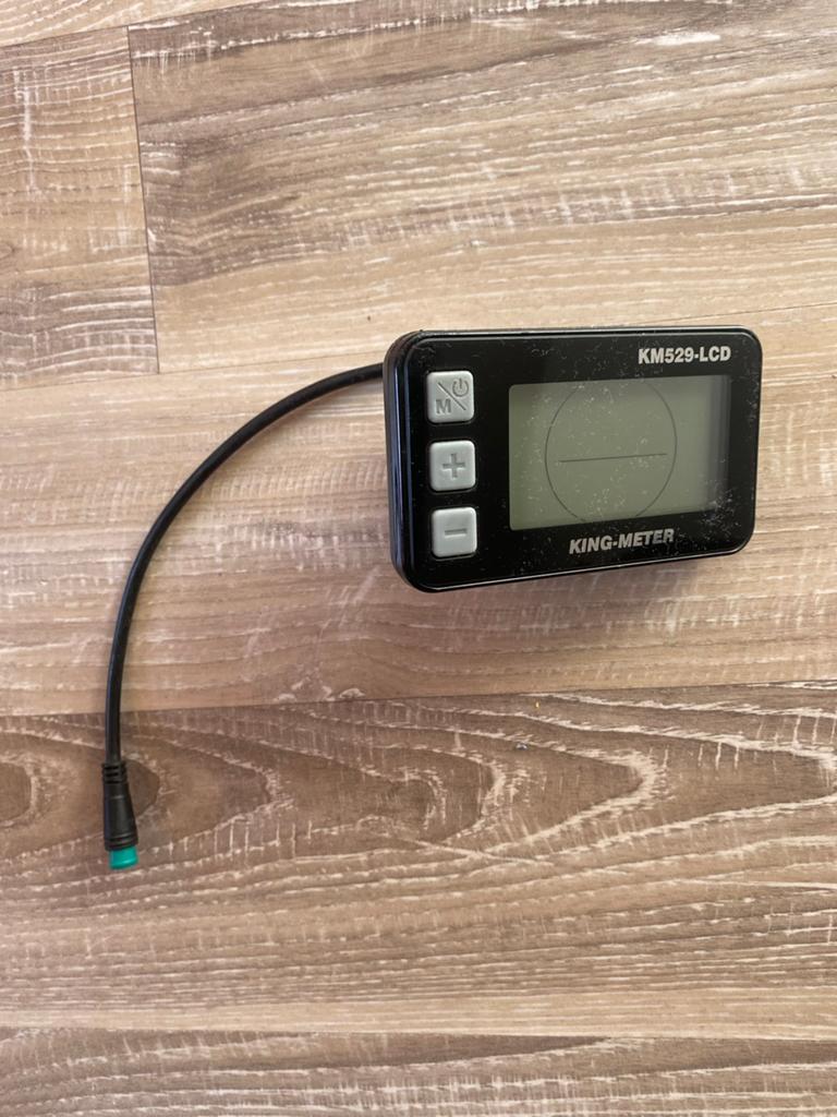 Ebike display King-Meter KM529-LCD 36V, Fietsen en Brommers, Fietsaccessoires | Fietscomputers, Zo goed als nieuw, Snelheidssensor