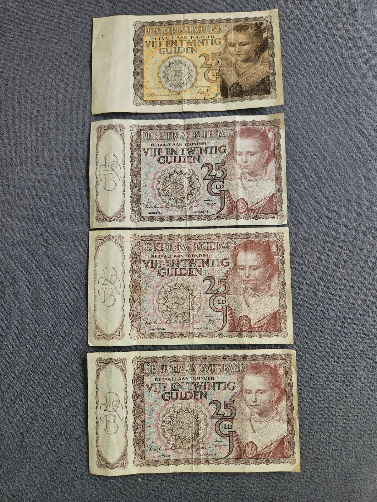 Set van 4 zf biljetten van 25 gulden, diverse data, Postzegels en Munten, Bankbiljetten | Nederland, Ophalen of Verzenden, 25 gulden