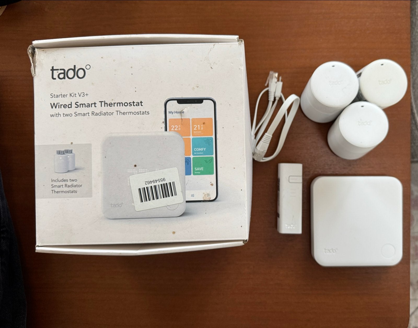 Tado Starter Kit V3+ Bedrade Slimme Thermostaat + 3 knoppen, Ophalen, Slimme thermostaat, Gebruikt