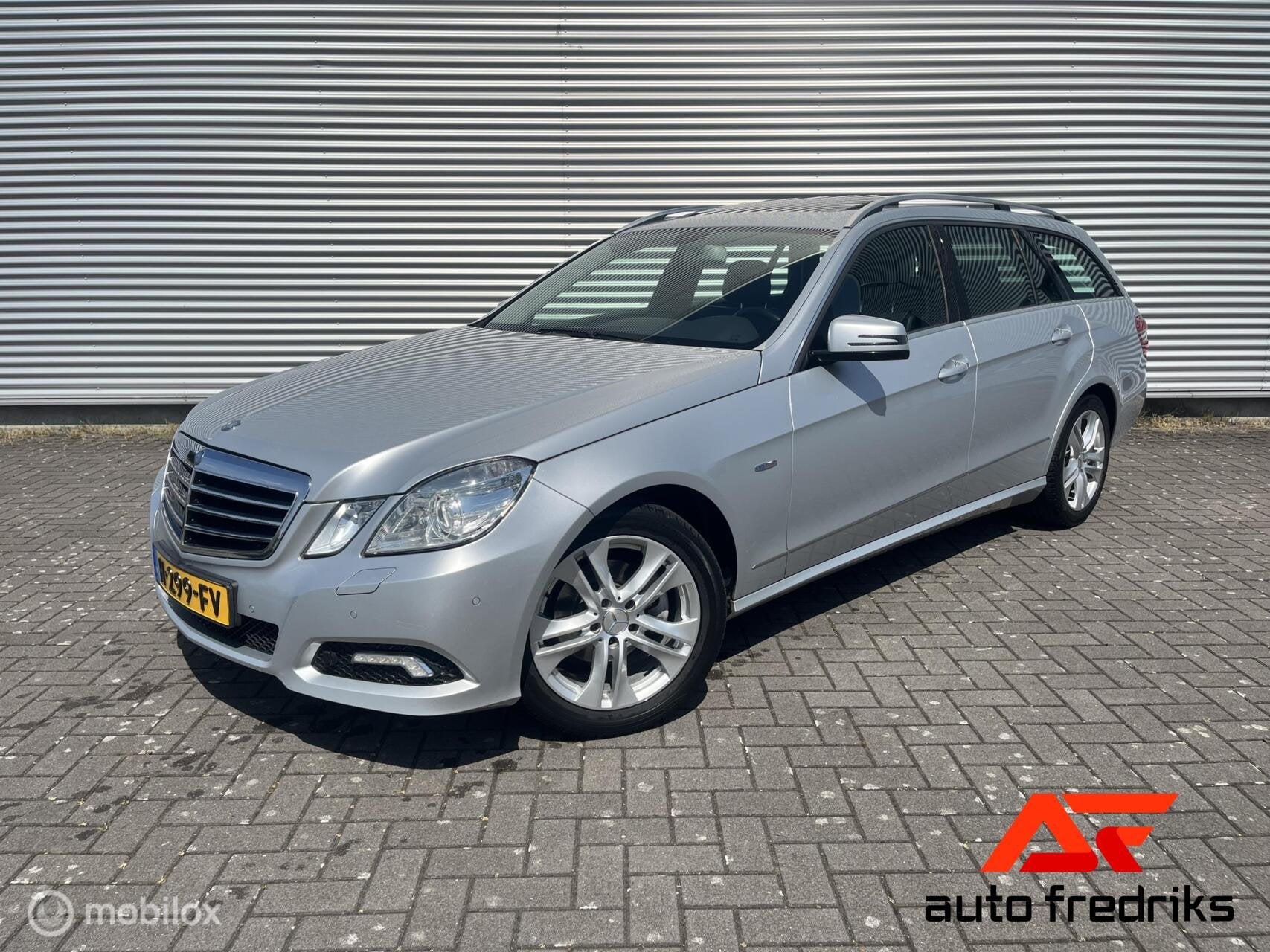 Mercedes E-klasse Estate 200 CGI Business Class Avantgarde |, Auto's, Automaat, Euro 5, Achterwielaandrijving, Gebruikt