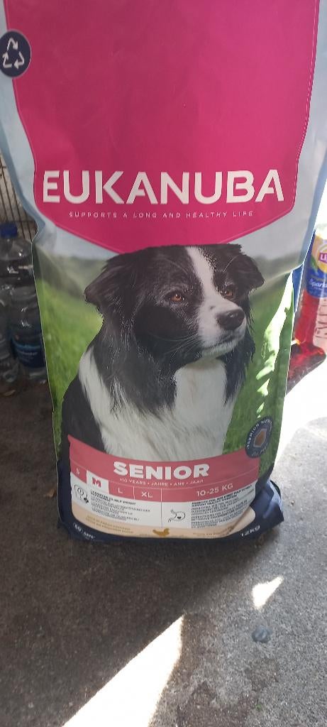 Hondenvoer, Ophalen, Hond