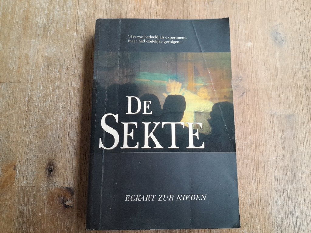 Eckart zur Nieden/ De sekte, Ophalen of Verzenden, Gelezen