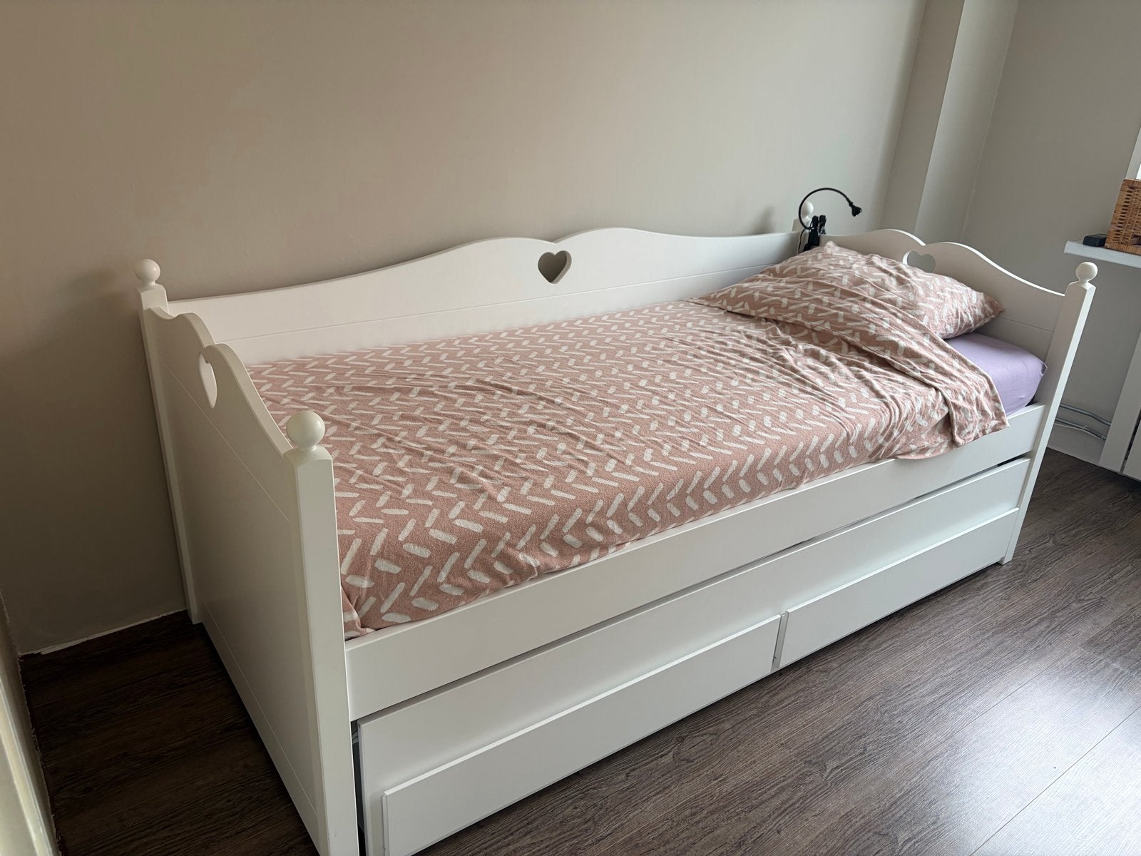 Uitschuifbaar eenpersoonsbed met 2 matrassen en lades, Ophalen, 90 cm, Eenpersoons, Wit