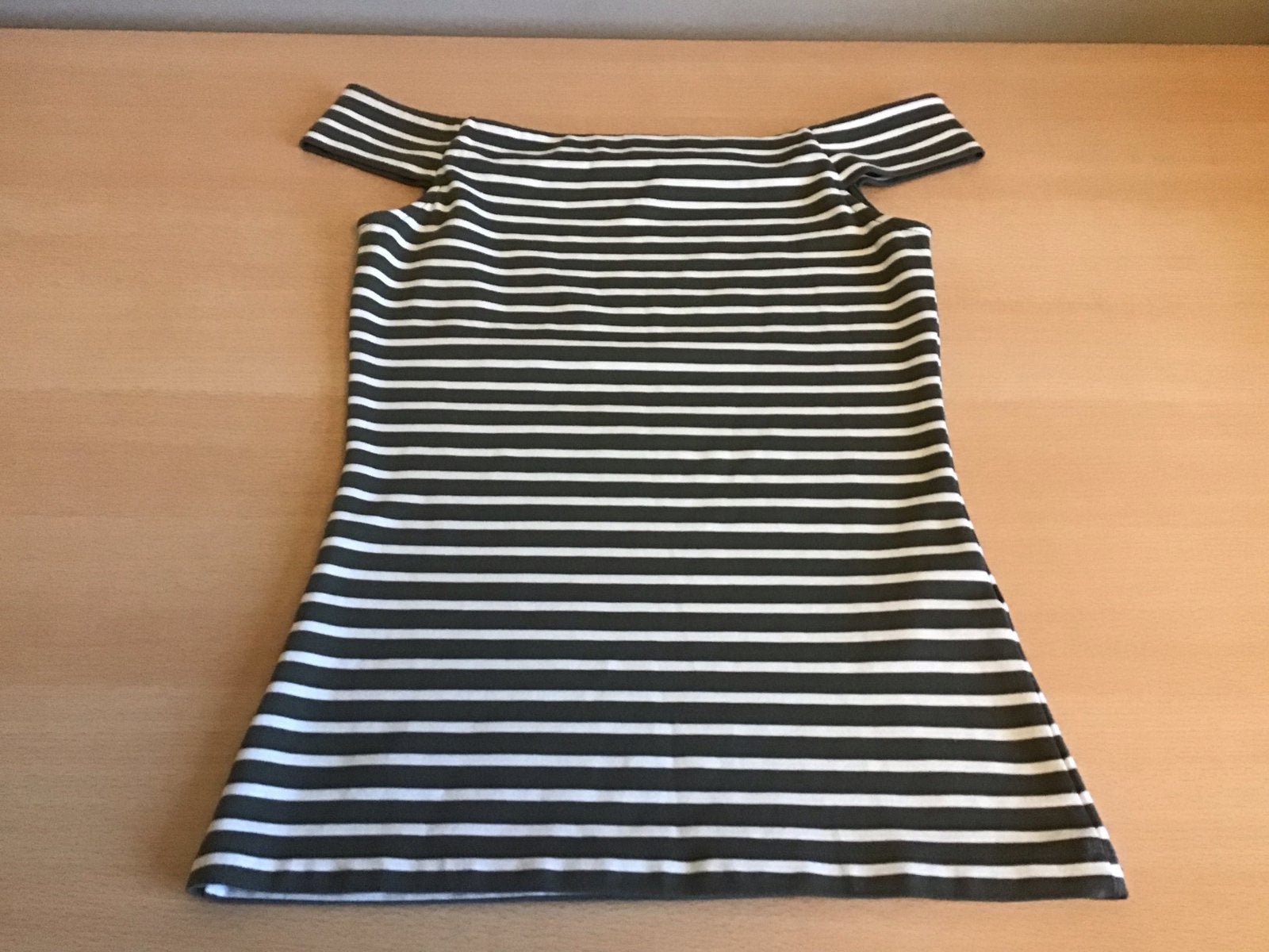 Off-shoulder gestreept shirt - Maat L, Meerkleurig, Maat 42/44 (L), Nieuw, Ophalen of Verzenden