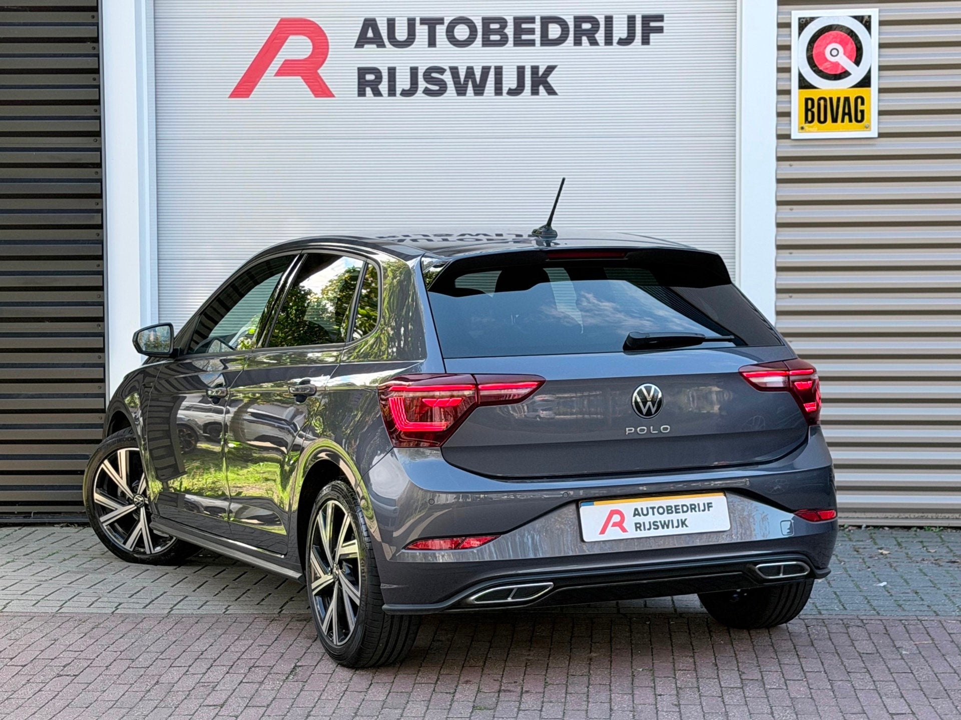 Volkswagen POLO 1.0 TSI 3xR-Line IQ.Light/Camera/AppleCar, Auto's, Dealer onderhouden, Gebruikt, Euro 6, 95 pk
