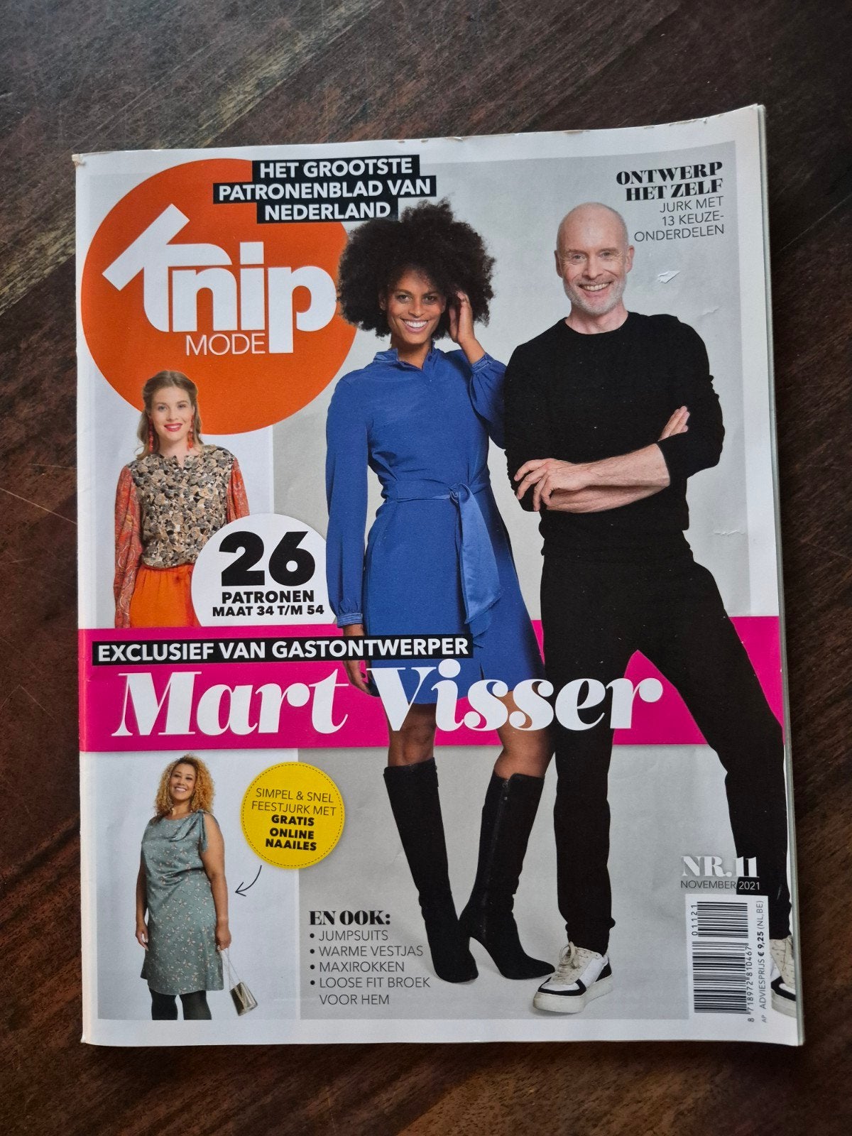 Knipmode, naaien met gastontwerper Mart Visser, Ophalen of Verzenden, Zo goed als nieuw, Vrouw, Knipmode