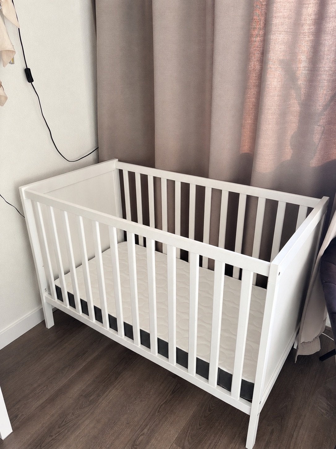IKEA Sundvik ledikant inclusief Himlavalv matras., Ophalen, Zo goed als nieuw, Ledikant