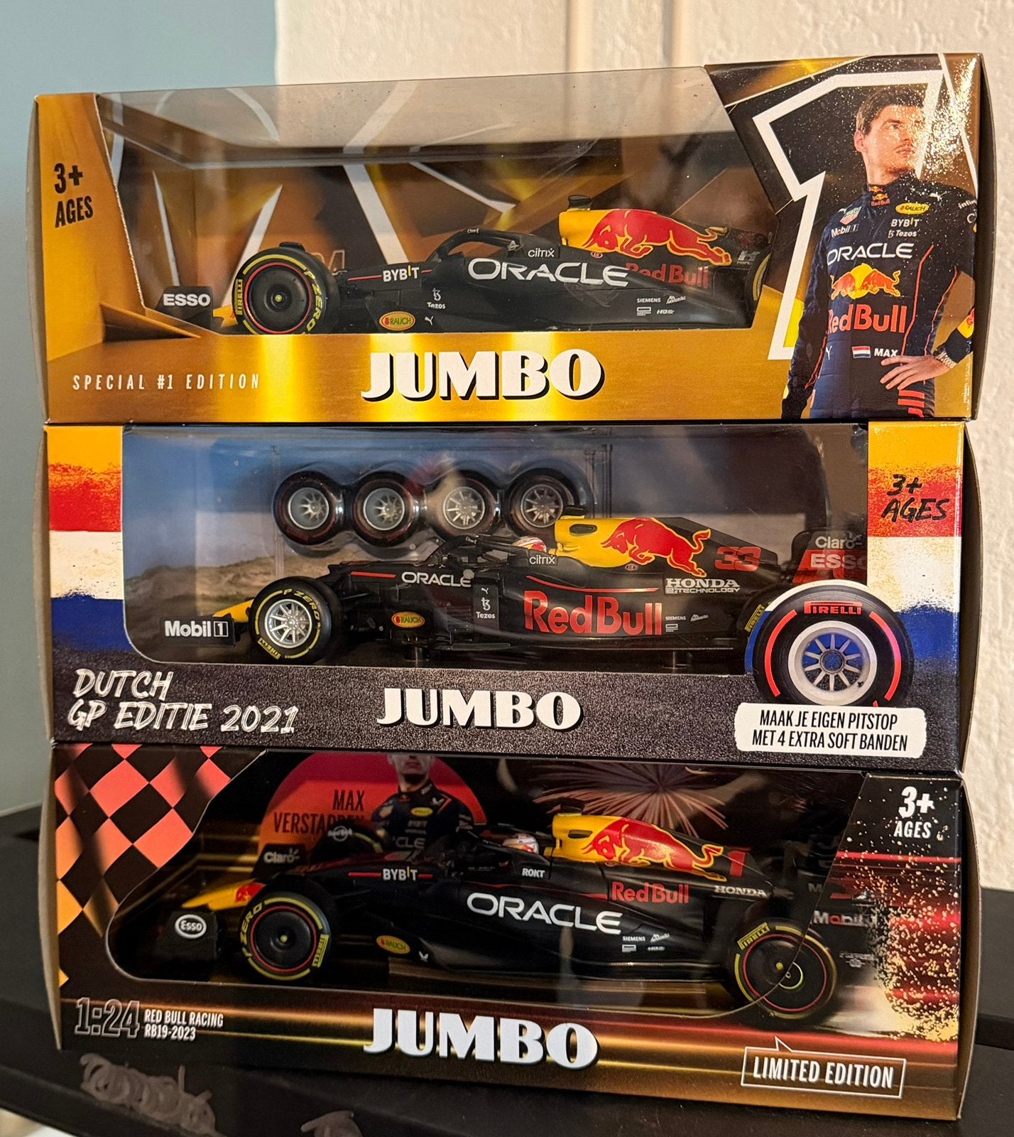 3 formule 1 autos van max verstappen, Ophalen of Verzenden, Zo goed als nieuw