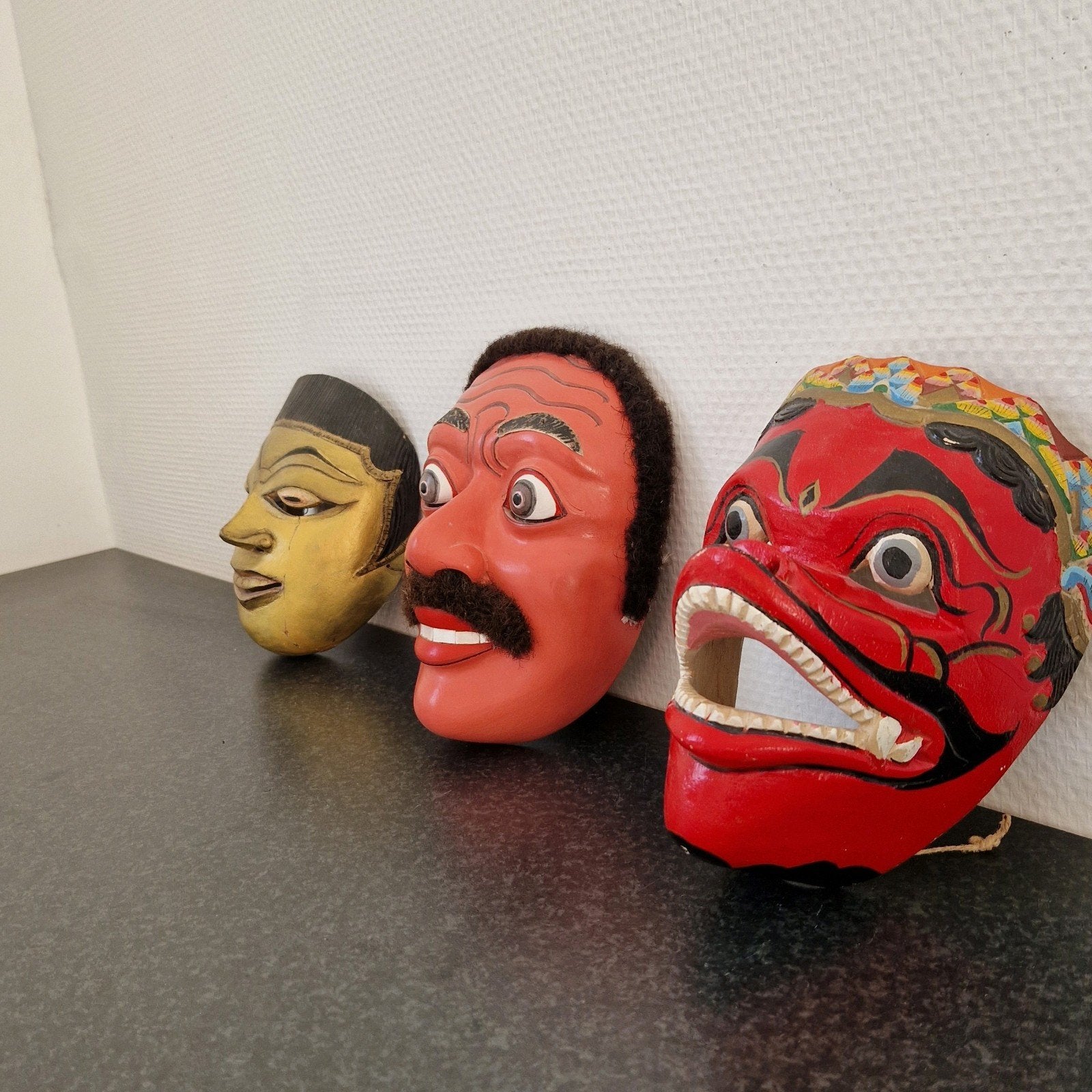 Set van 3 Authentieke Balinese Houten Maskers – Handgemaakt, Ophalen of Verzenden