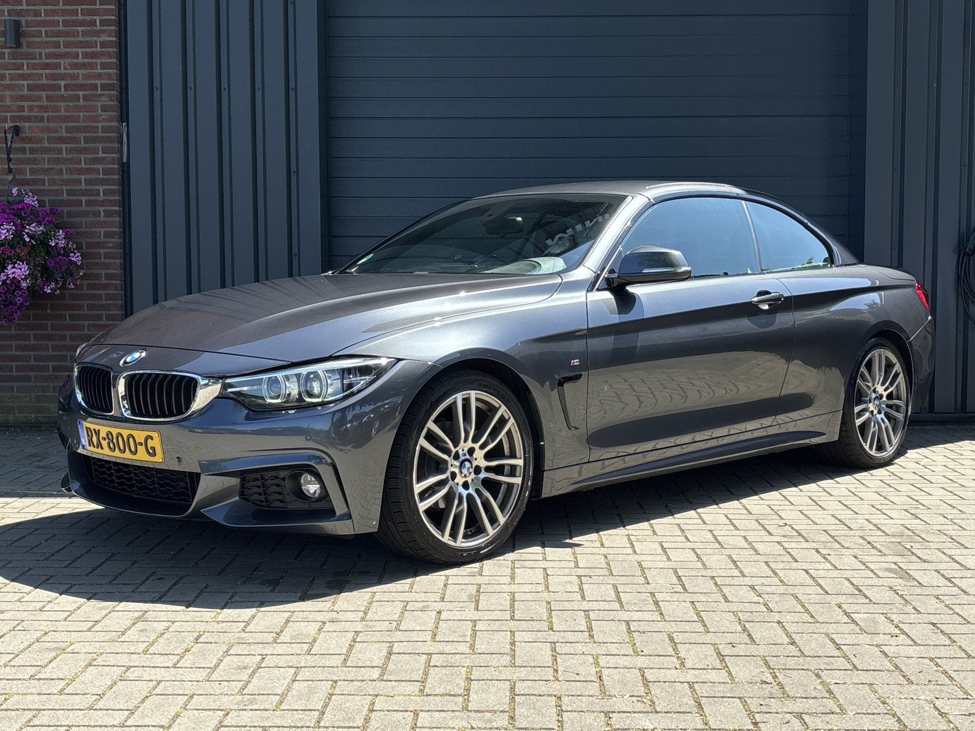 BMW 4 Serie Cabrio 420i High Executive - M-Pakket - - HUD -, Auto's, BMW, Automaat, 1998 cc, Achterwielaandrijving, Gebruikt