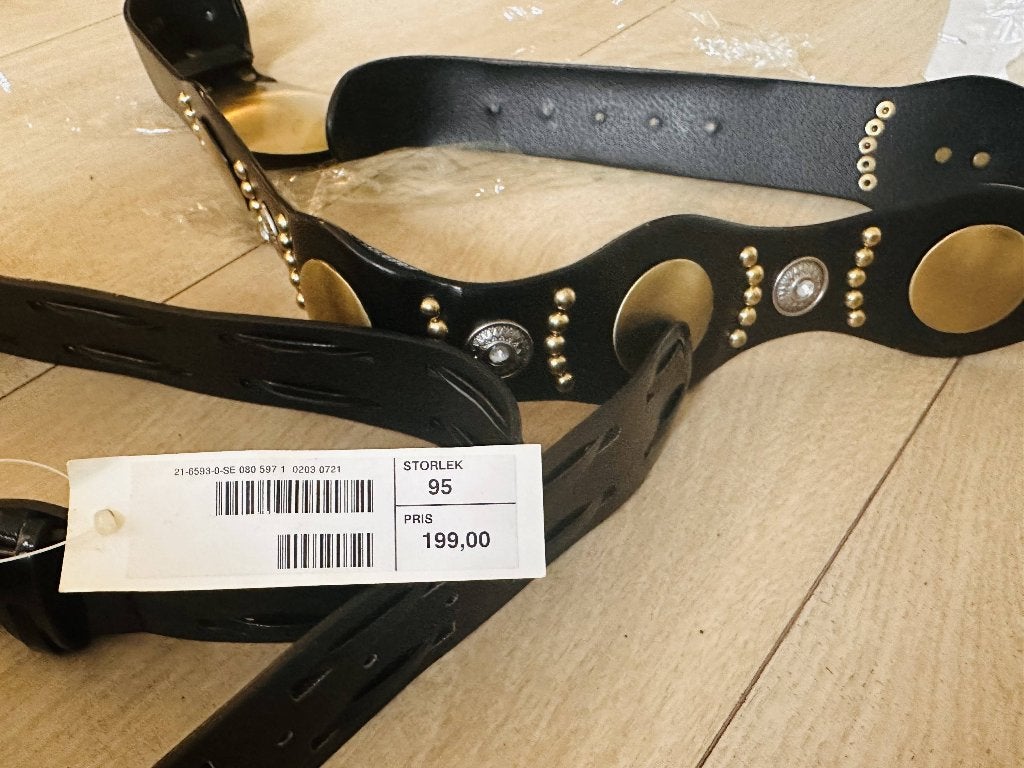 Set van 2 boho-chic brede riemen met studs (Maat 95), Kleding | Dames, 5 cm of meer, Tailleriem, Ophalen of Verzenden, Echt leder