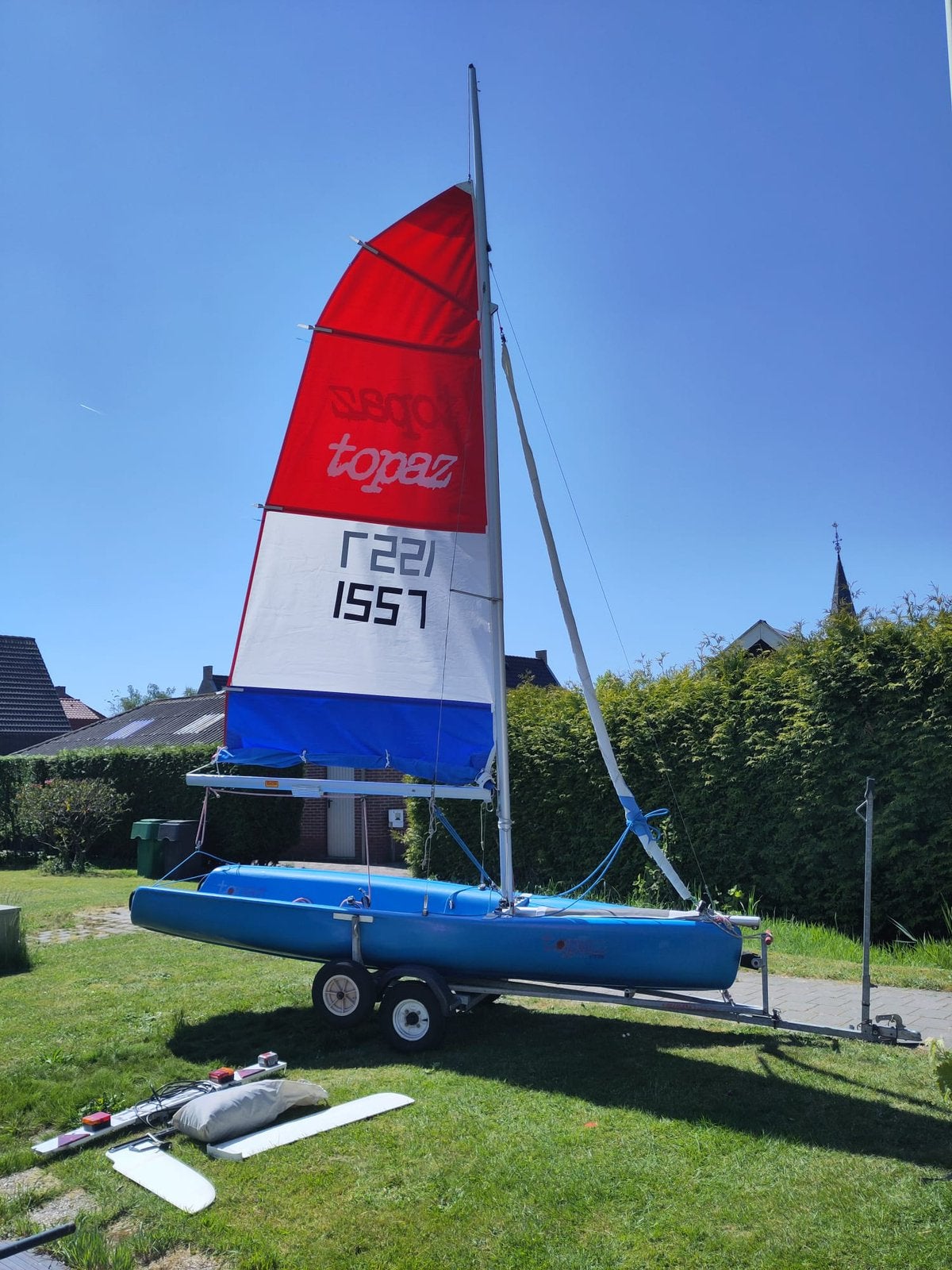 Zeilboot Topper Topaz, met strand-, en wegtrailer, Watersport en Boten, Open zeilboten, Ophalen, Zo goed als nieuw, Topaz, Fok