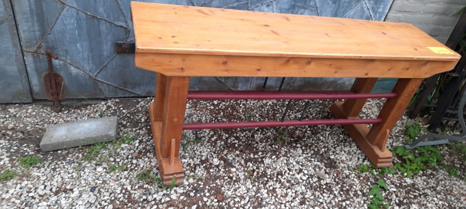 Robuuste houten bank met rode spijlen, Ophalen, Nieuw