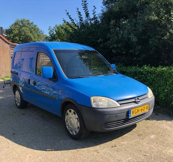 Opel Combo 1.6 Benzine, apk verlopen, loopt en rijdt goed, Voorwielaandrijving, 4 cilinders, Particulier, 90 pk