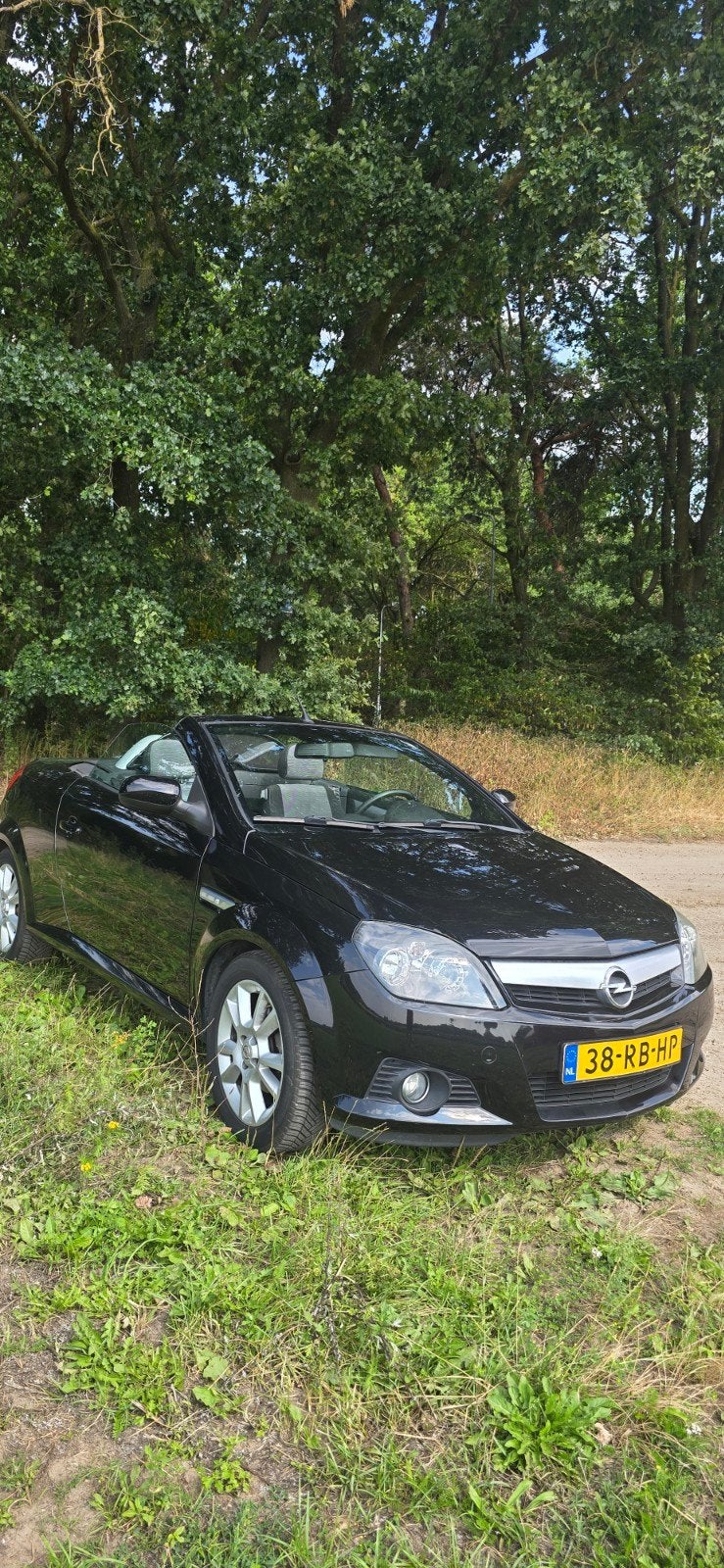 Opel Tigra 1.4 16V Twintop  2005 Zwart APK  20-01-2027, Voorwielaandrijving, 4 cilinders, Cabriolet, Origineel Nederlands